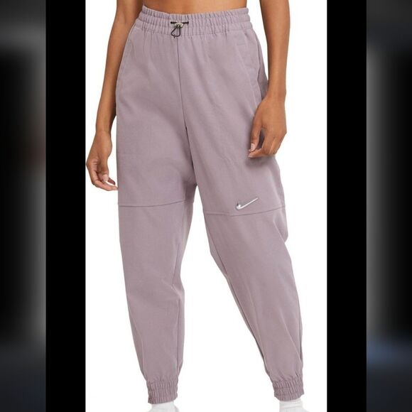 Nike Women Swoosh High Rise Woven Jogger Activewear Purple Size XS EUC - Picture 1 of 14